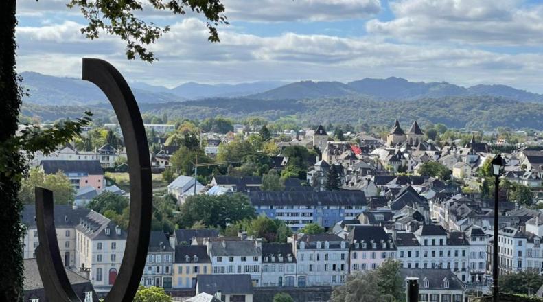 Le Saint Pierre Quartier Historique D'Oloron Sainte Marie Lejlighed Eksteriør billede